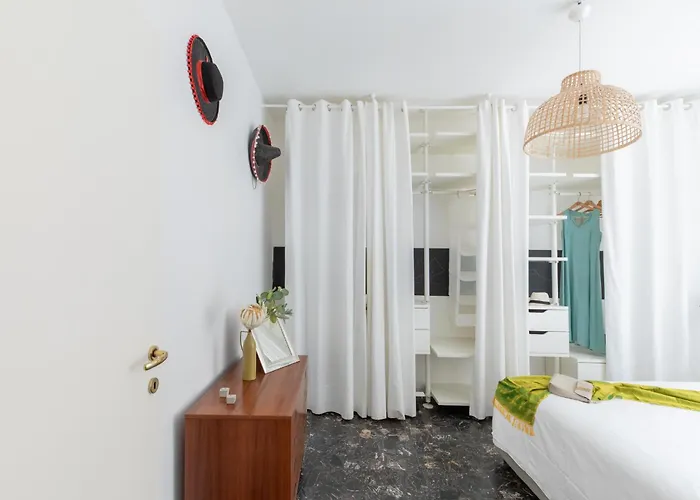 Iflat Colosseum Modern & Peaceful Design דירה