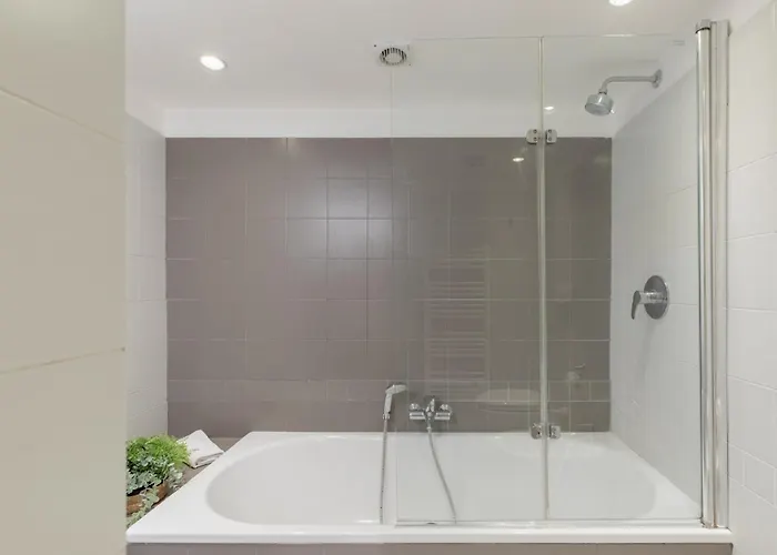 דירה Iflat Colosseum Modern & Peaceful Design *